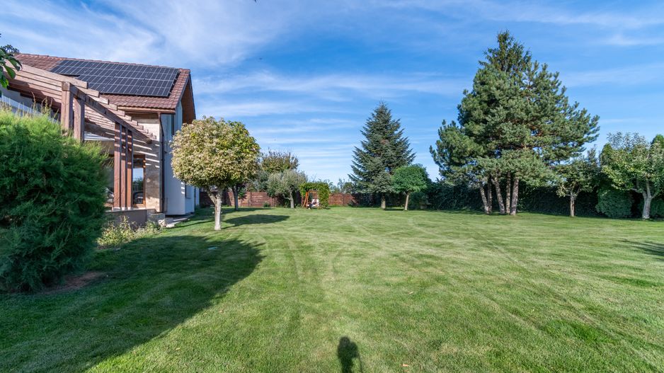 Proprietate exclusivista de vanzare: 2 case | 9 camere | 2000 mp teren - Poză 23