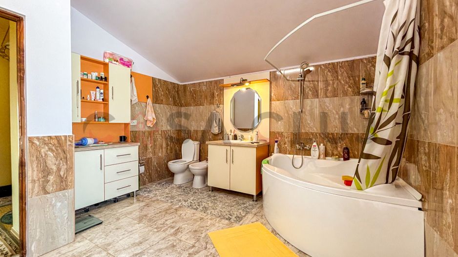 LINIȘTE, LUMINĂ, NATURĂ | Garaj Demisol | Teren 490MP | Utilata Si Mobilata - Poză 6