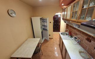 Ap 2 camere, renovat, amenajat et 2,bloc izolat, Sagului - Poză 13