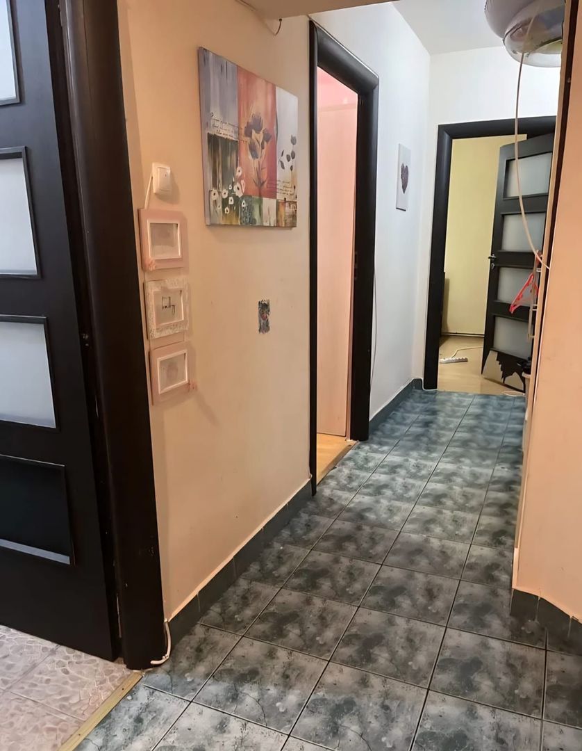 3 camere, decomandat,  etaj 2/4, 2 bai, 2 balcoane - Siderurgistilor - Poză 8