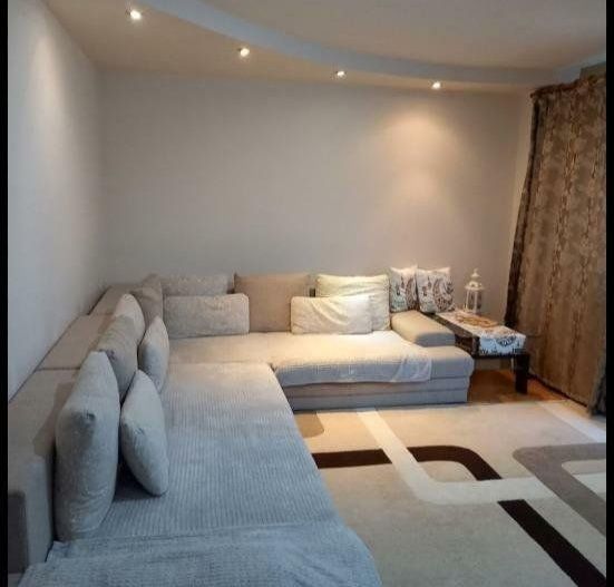 3 camere decomandat Araduluiet 2 renovat - Poză 1