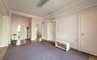 Spatiu birouri | 110MP | Parcare | Curte | Calea Dumbravii - Poză 2