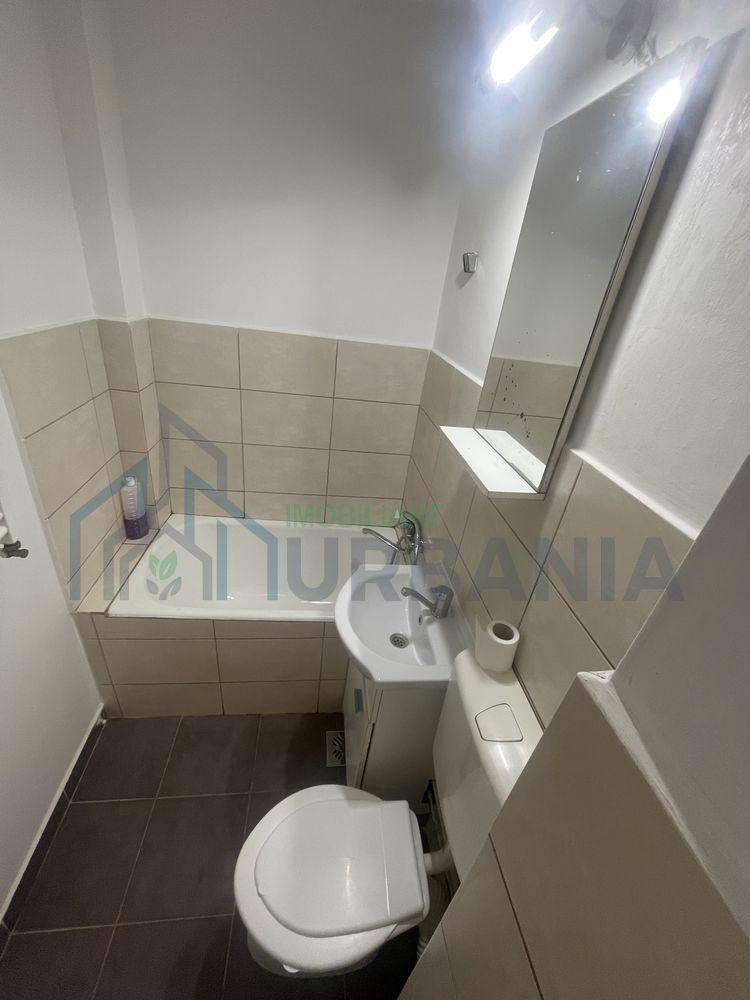 Inchiriez garsoniera langa policlinica nicolina - Poză 2