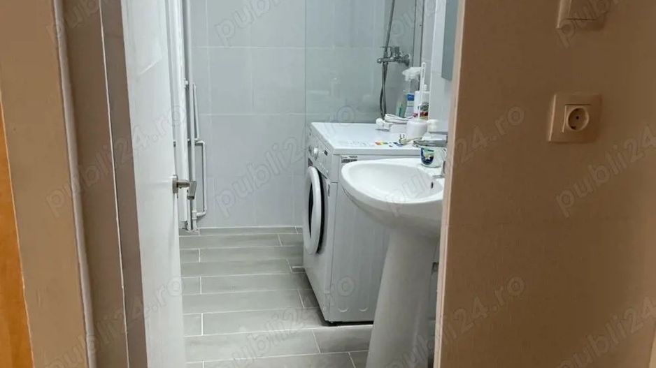 De inchiriat garsoniera moderna, strada racari - Poză 3