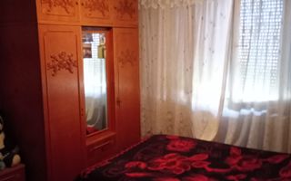Apartament cu trei camere, Aparatorii Patriei, 130.000€, 0% comision cumparator - Poză 12