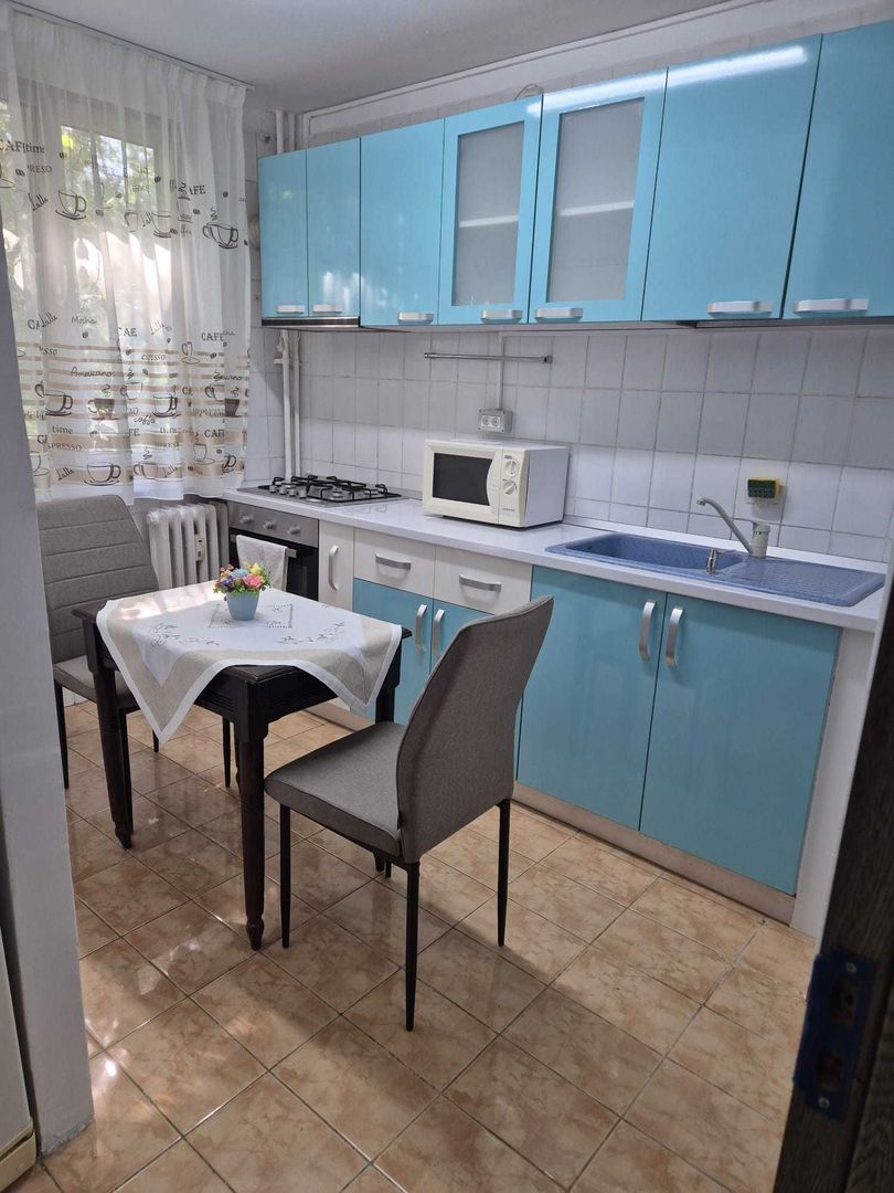 Apartament 2 camere renovat in zona Bd. Timisoara / Valea Oltului - Poză 2