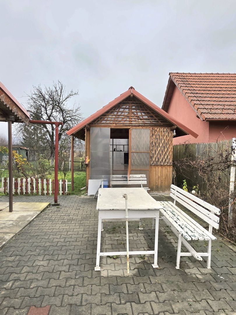 DE VANZARE CASA 5CAMERE ZONA CENTRALA TALMACIU - Poză 27