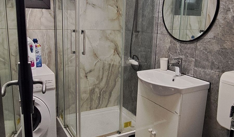 Garsoniera moderna, zona Chisinau, etaj 7, totul nou, mutare imediata - Poză 4