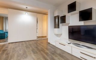 Vânzare apartament cu 2 camere, 62 mp utili, situat într-un imobil tip vilă - Poză 3