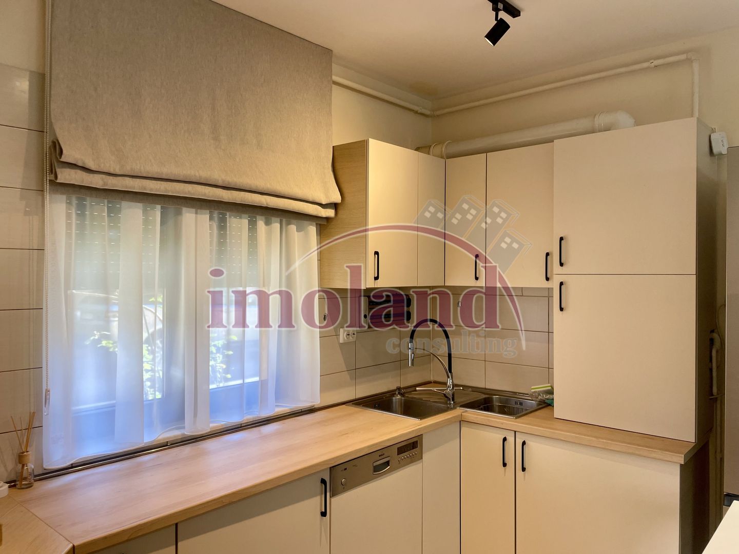 Închiriere vilă modernă 5 camere - complex rezidențial privat, piscină | Pipera - Poză 17