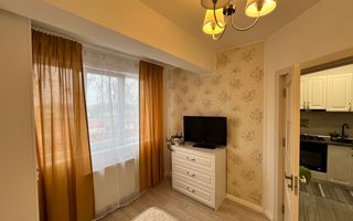 Studio bine compartimentat, parcare, complet mobilat, renovat, mutare imediata - Poză 4