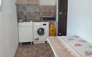 Apartament 1 camera la curte ,str. Traian - Poză 6