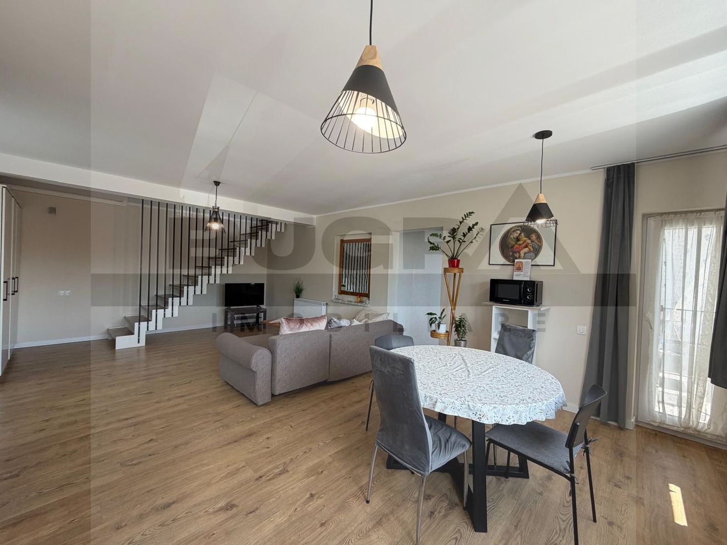 Apartament de 4 camere la casa, 120mp, parcare, zona Emerson - Poză 5