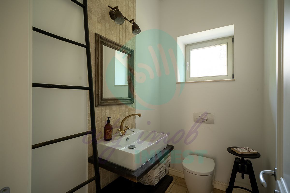 Unic și Elegant: Refugiul Provençal din Capitală - Poză 23