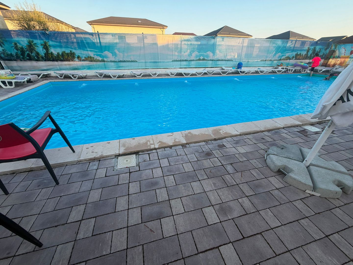 CASA INSIRUITA  - PISCINA, TOATE UTILITATILE, MOBILATA, COMISION 0% - Poză 2