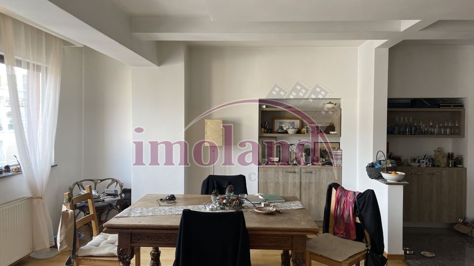 Apartament 5 cam 153 mp 2 locuri parcare bloc boutique Charles de Gaulle - Poză 6