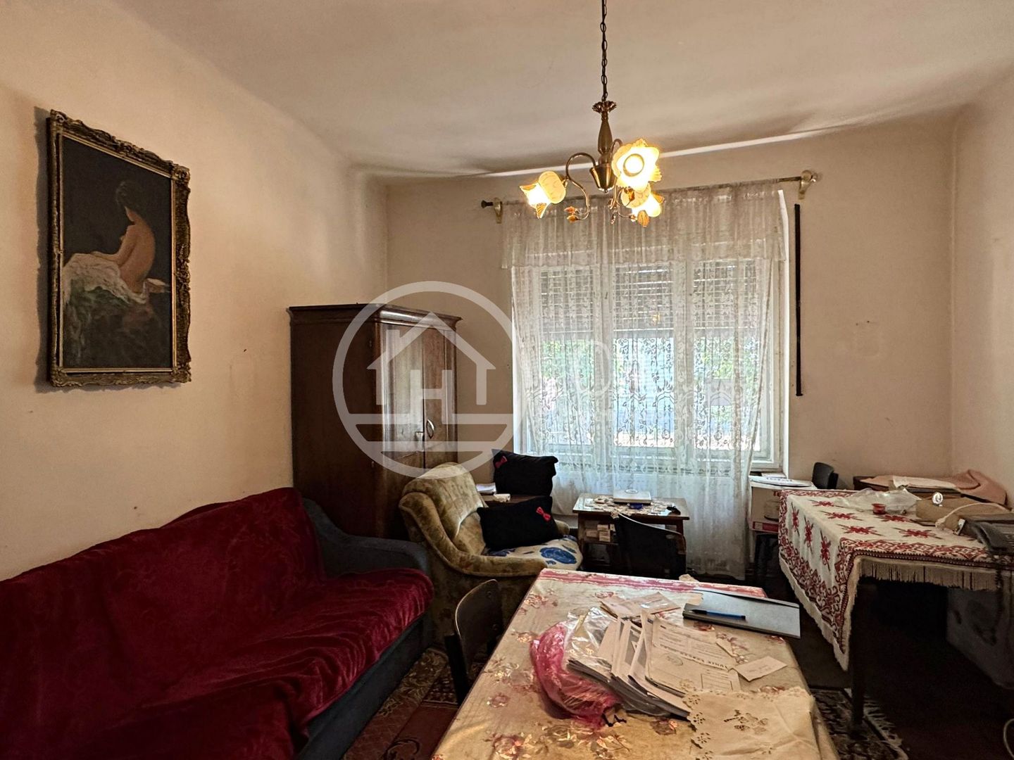 Apartament cu 2 camere de vânzare  în zona Ultracentrală, Oradea - Poză 1