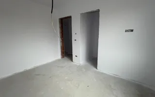 Duplex despartit | Inainte de Kaufland | Toate utilitatile | Curte amenajata - Poză 12