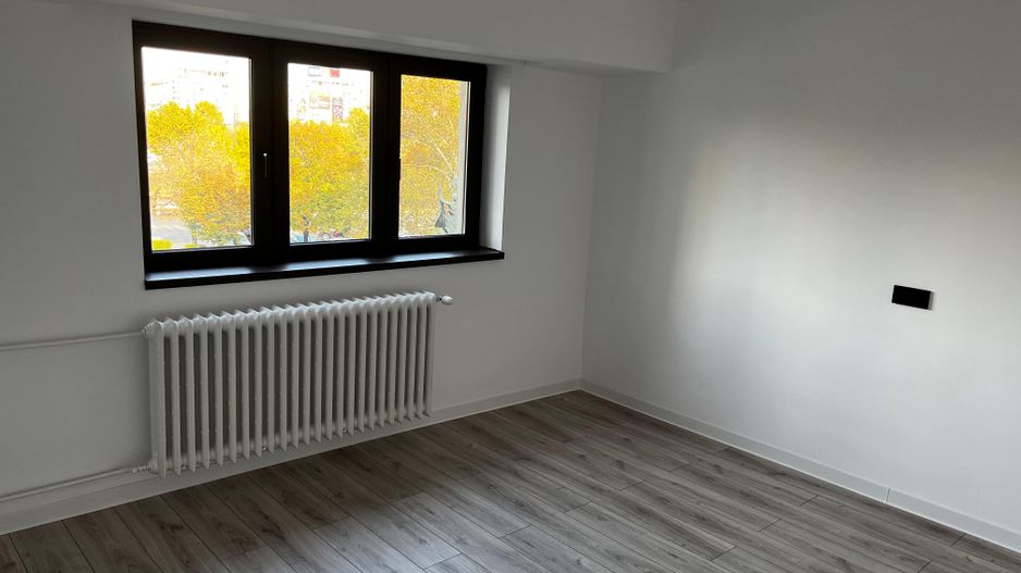 4 camere renovat | vedere fântâni Unirii | Bibescu Vodă | 106 mp - Poză 38