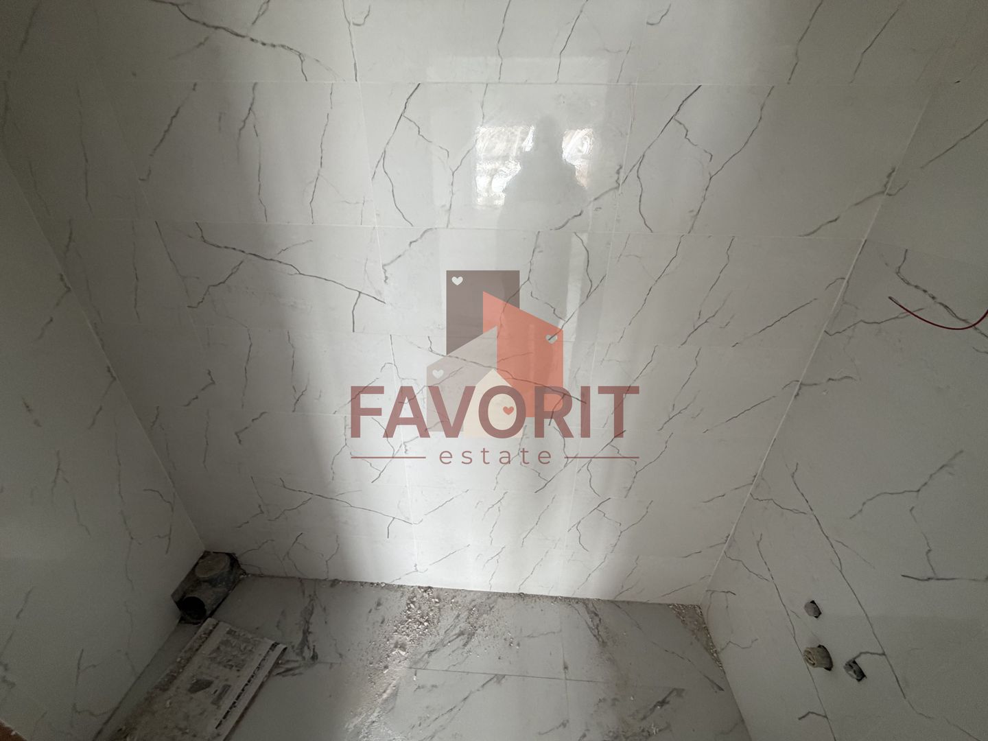 Etaj 1. Finisaje la alegere. Terasa de 22 mp. 2 locuri parcare - Poză 16