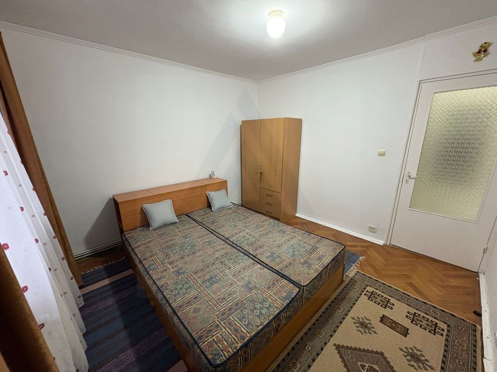 Apartament 2 camere 60 mp utili parter parcare privata Hipodrom IV - Poză 4
