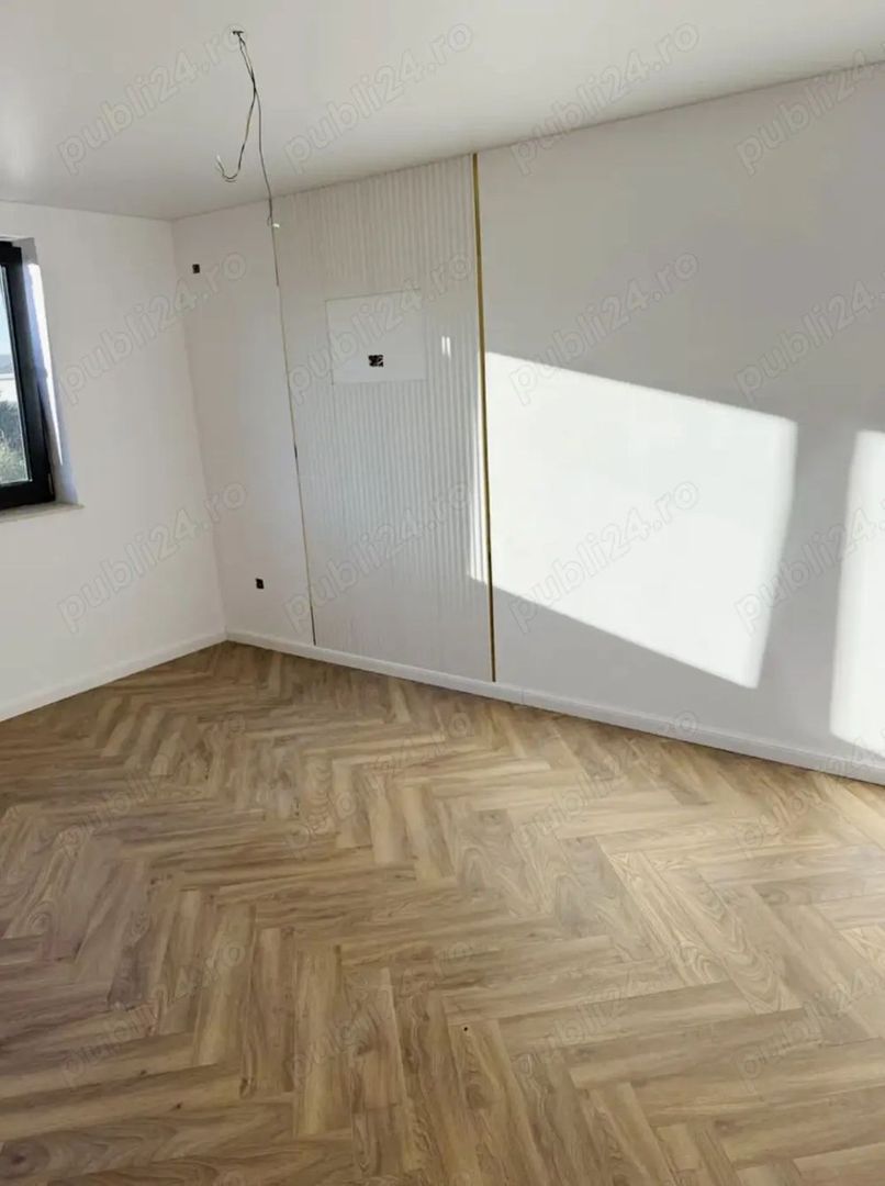 Casa  modernă P+1 zona Nord - Poză 6