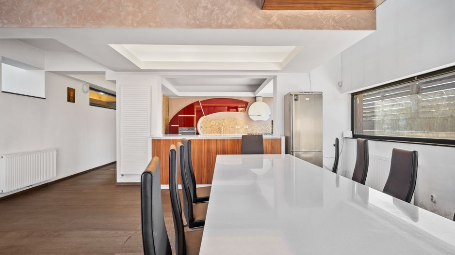 Vilă Futuristă: Eleganță & Inovație la limita pădurii, piscină, 4500mp - Poză 38