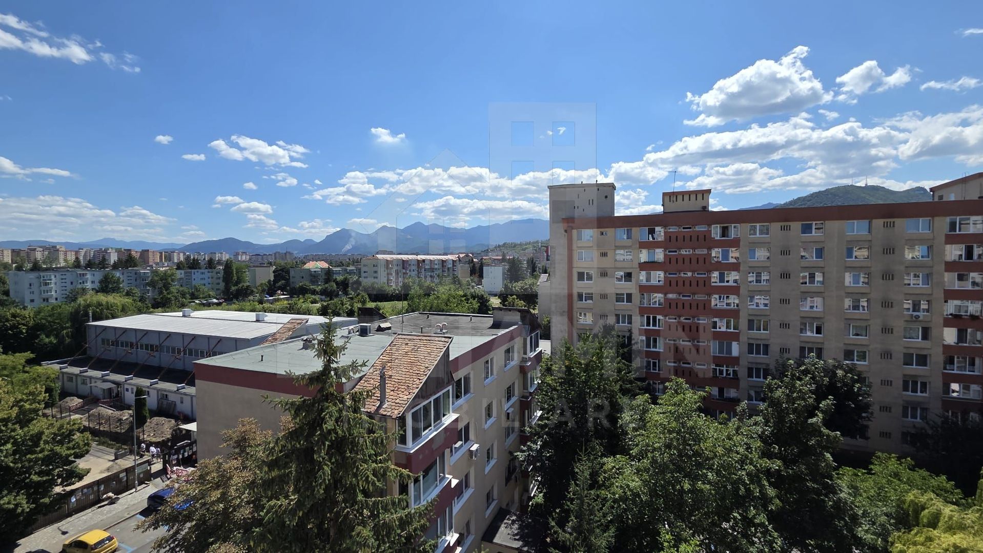 2 Camere-52mp-Balcon-Lift Nou-Anvelopat-Zona-Garii-Renovat - Poză 9