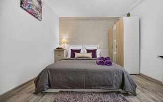 Garsonieră în Centrul Istoric Brașov Schei - Poză 1
