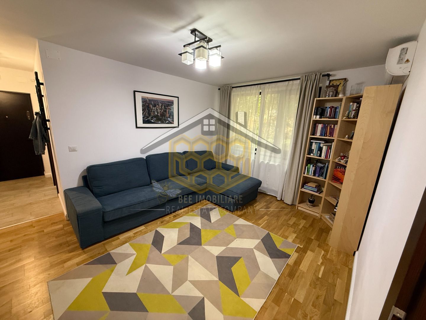 Apartament cu 3 camer, semidecomandat, in cartierul Rovine - Poză 1