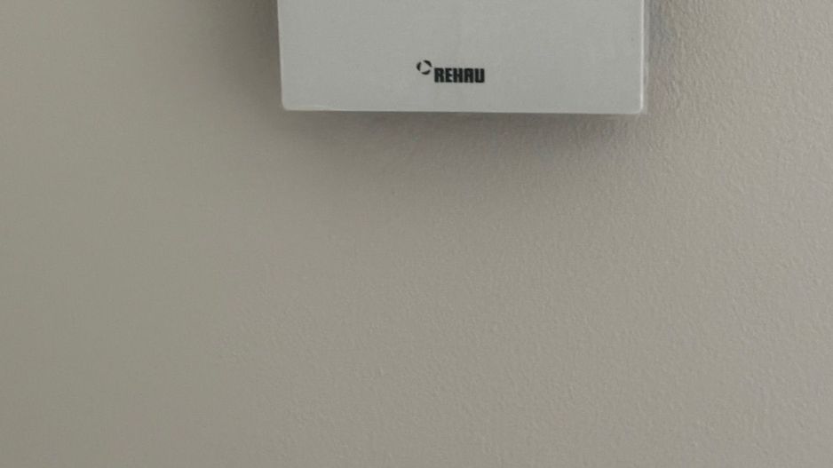 Aproape de Spitalul Judetean cu parcare subterana - Poză 9