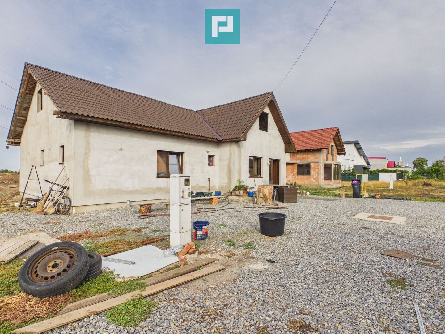 Horia: 4 camere + mansardă de 110 mp - Poză 15