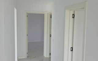 Casă modernă de vânzare în Dancu – design premium, gata de mutare! - Poză 9
