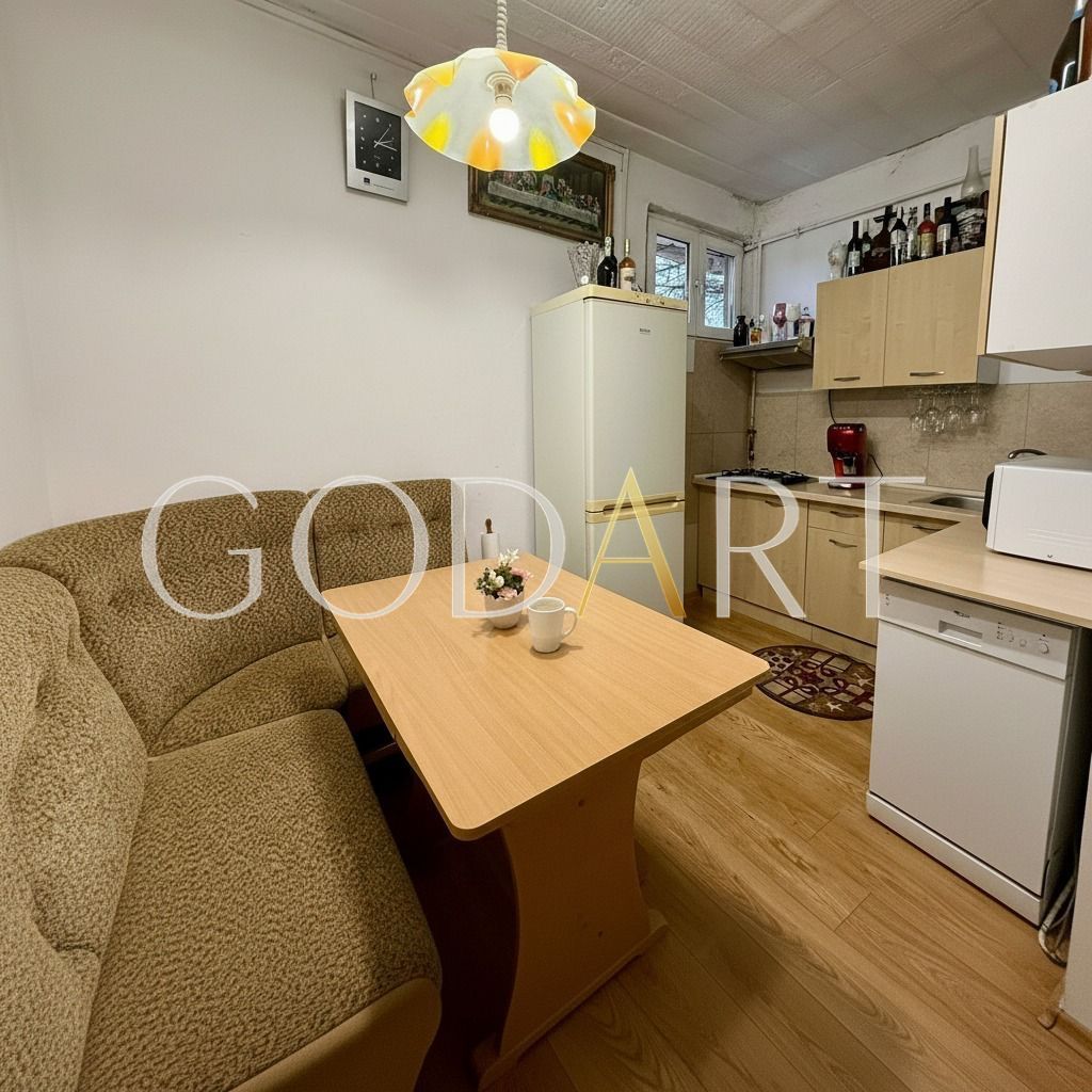 OPORTUNITATE | CASA | CURTE LIBERA 341 MP | 3 LOCURI DE PARCARE - Poză 4