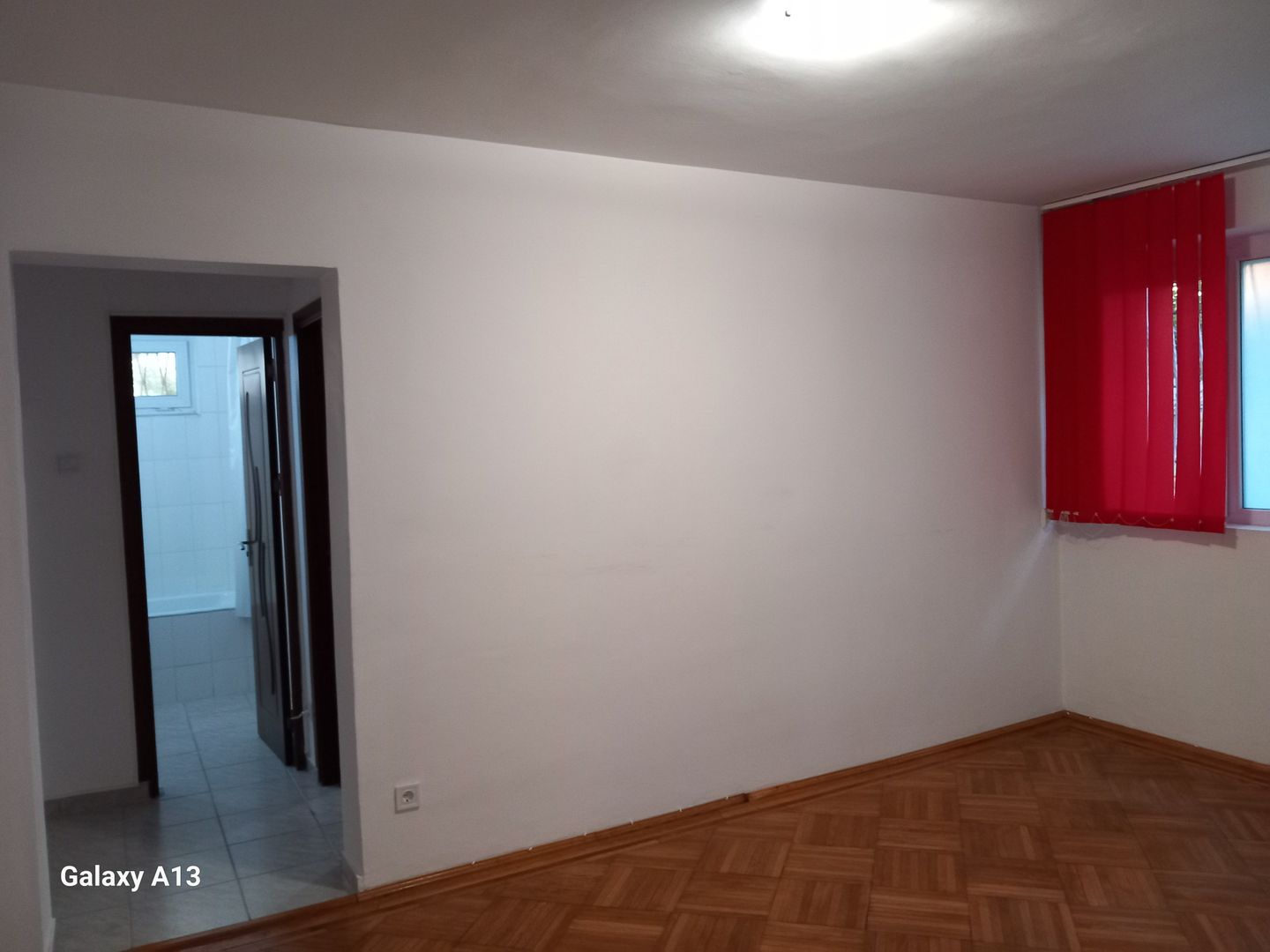 BRASADAS vinde ap 2 cam 48mp nemobilat PARTER Baba Novac 2. - Poză 2