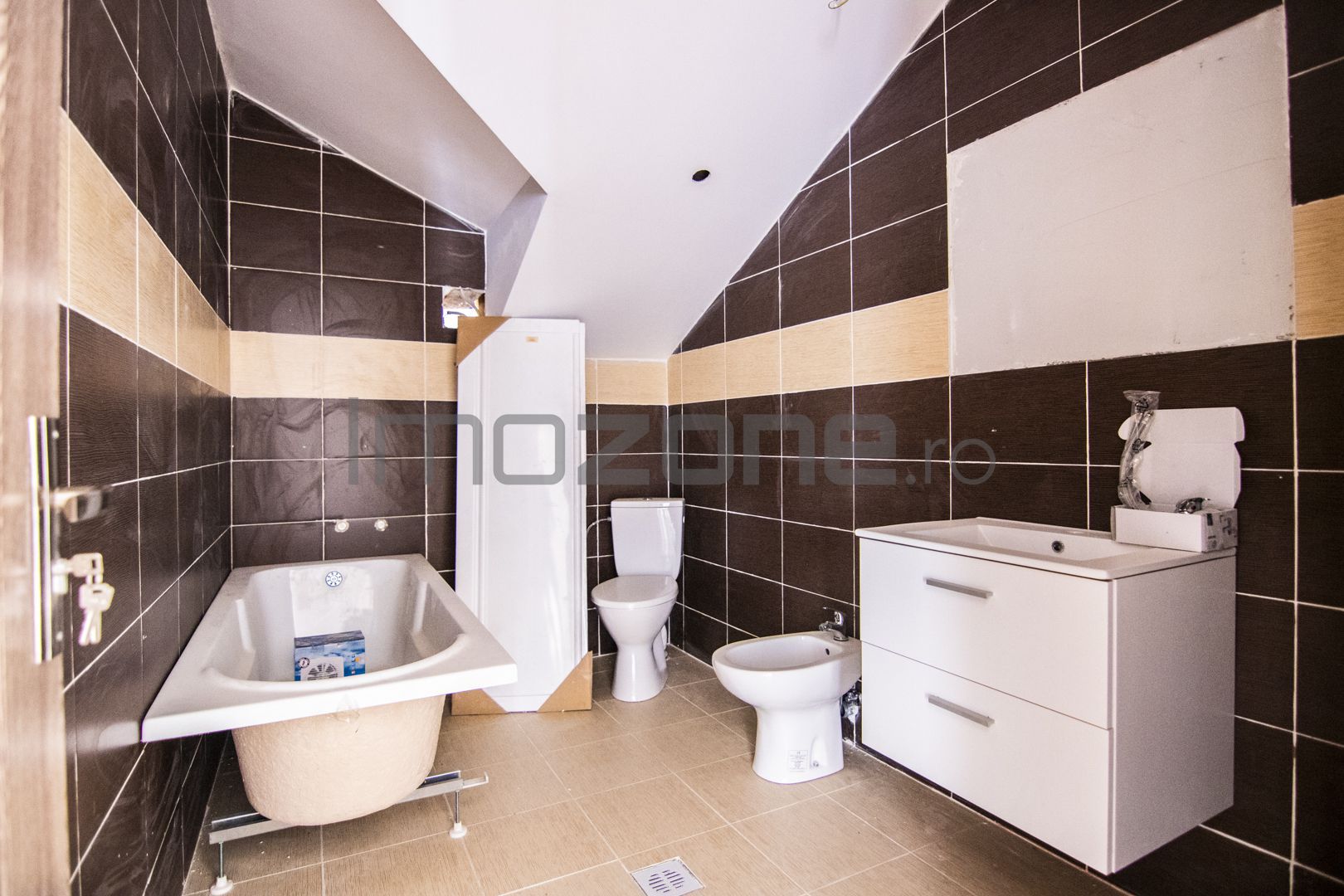 Casa/Vila 4 camere, teren 426 mp., Cornetu  comision 0% - Poză 10