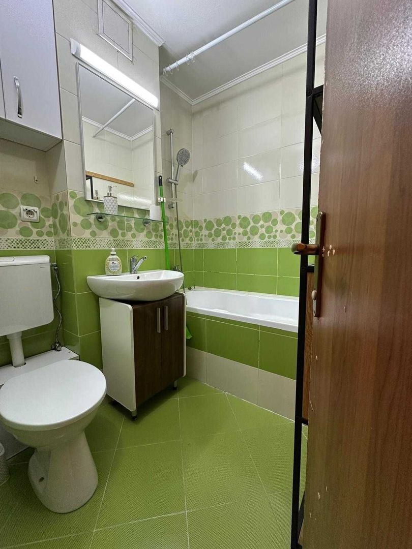 Garsonieră modernă, decomandată, balcon, parter, Auchan Vitan - Poză 6