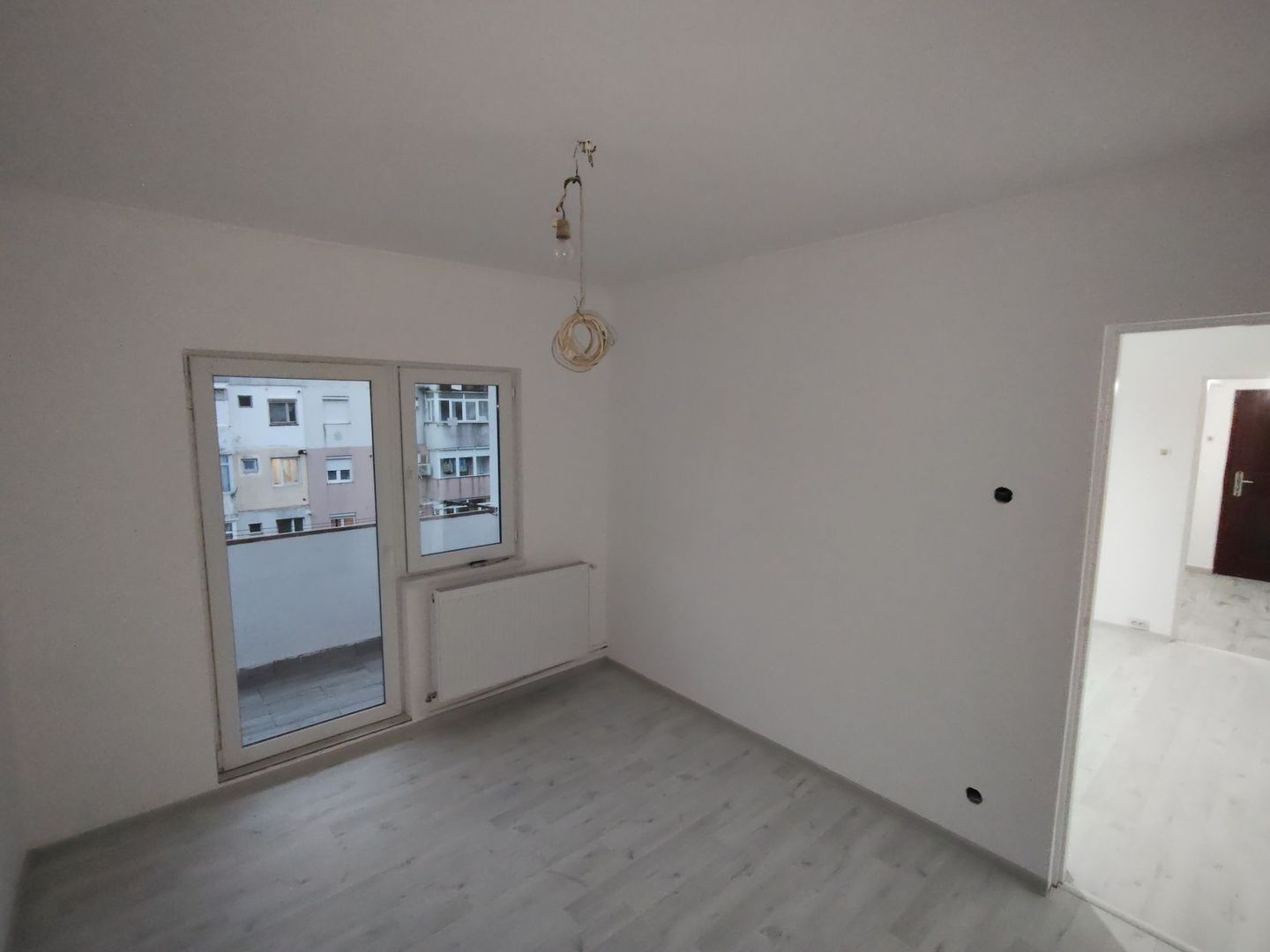 BRASADAS vinde ap 2 cam FINISAT Micro 15 etaj 3/4. - Poză 8