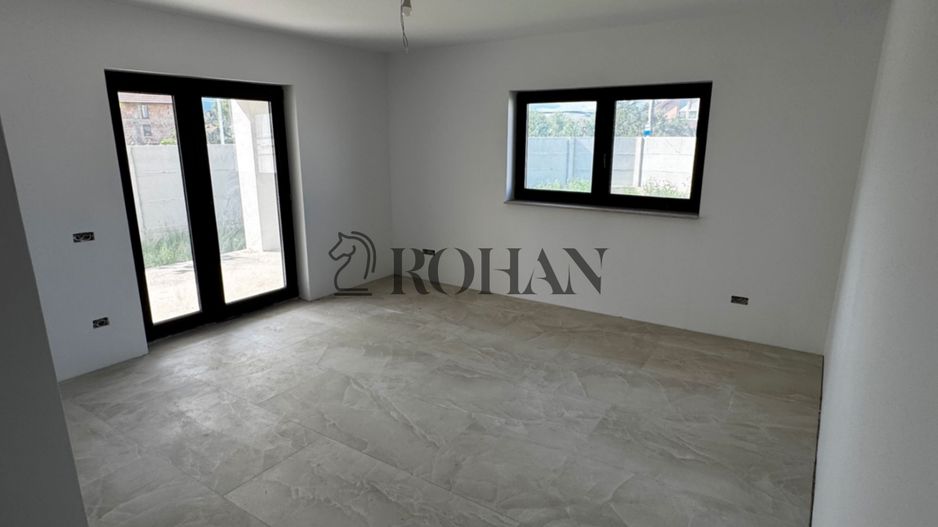 Casă individuală Micești , 3 camere, 454 mp teren, finisaje premium - Poză 6