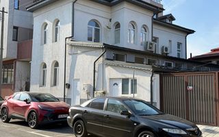 Casa situata in zona Vasile Lascar, Mihai Eminescu, Bd. Dacia - Poză 1