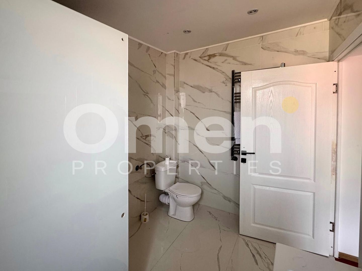 Apartament 4 camere de închiriat | zona Mărul de Aur | etaj 2 | parcare inclusă - Poză 8