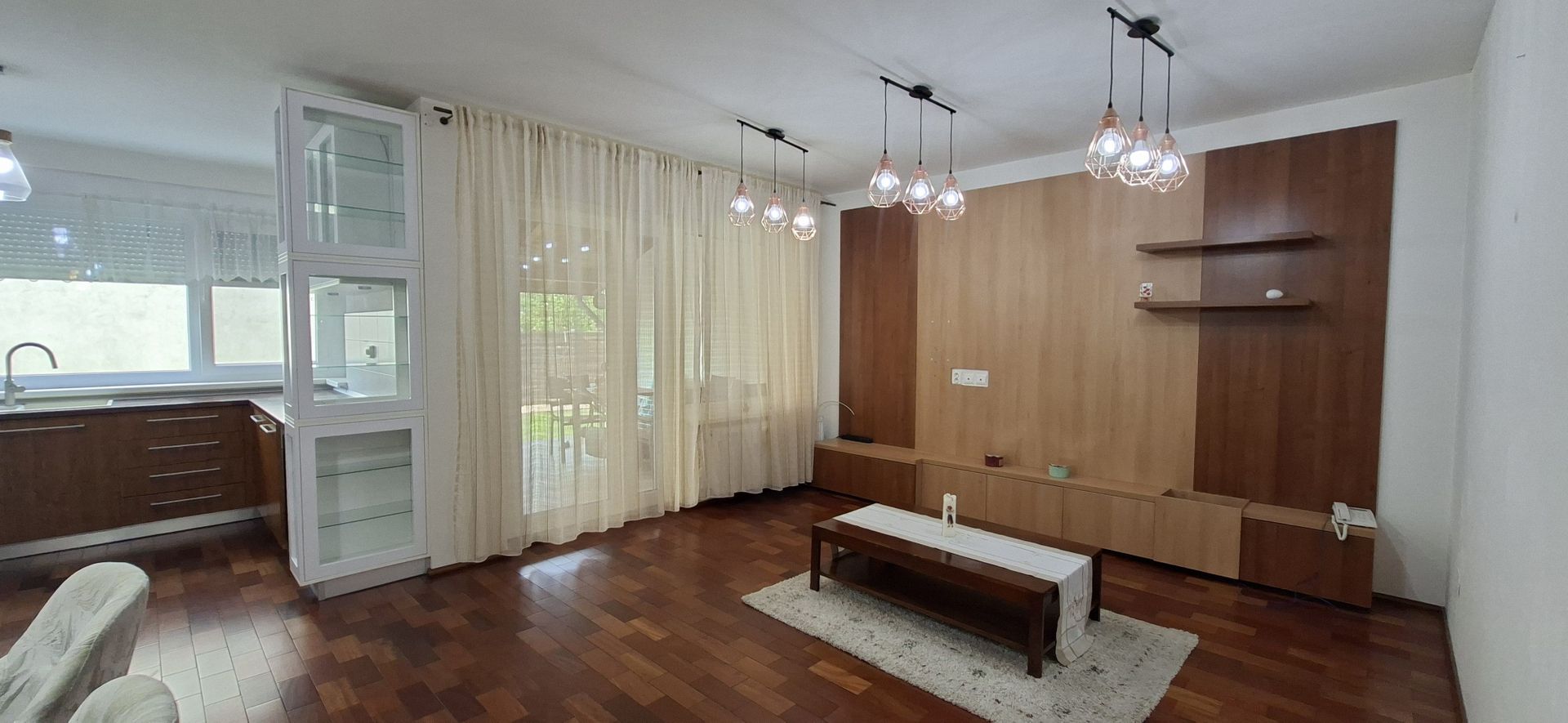 Casa P+E cu 4 camere - Aradului/British SCHOOL - Poză 5