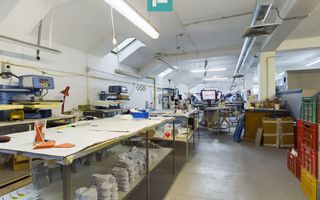 Clădire cu destinație comercială în Grădiște - Poză 13