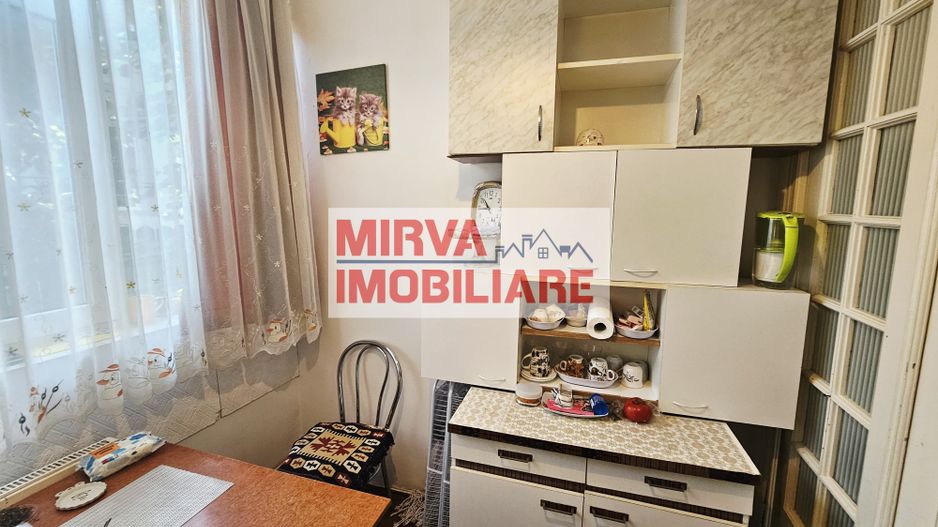 Apartament interbelic cu 4 camere – 63,17 mp utili | Central, Ploiești - Poză 10
