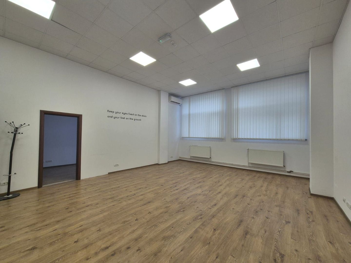 Spatiu birouri - Poză 2