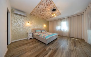 Sanpetru ,Subcetate-Casa 4 camere,3 bai+480 mp teren - Poză 23