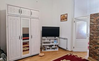 Casa Central Oradea - Poză 1