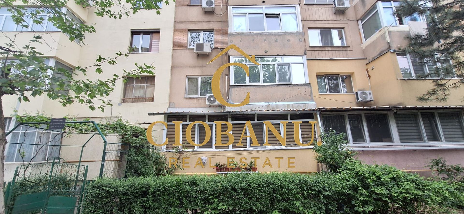 Apartament 3 camere etaj 2/4 DECMOMANDAT zona Rovine - Poză 2