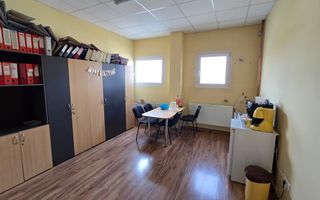 De Închiriat Spațiu birouri Careiului Satu Mare - Poză 5
