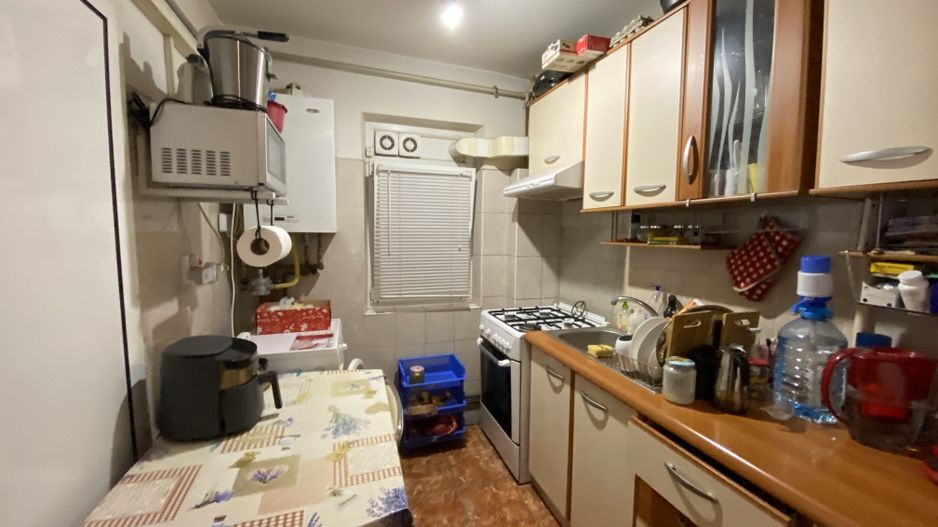 COMISION 0% | Apartament 3 Camere | Decomandat | Etaj 1 | Zona Sagului - Poză 9